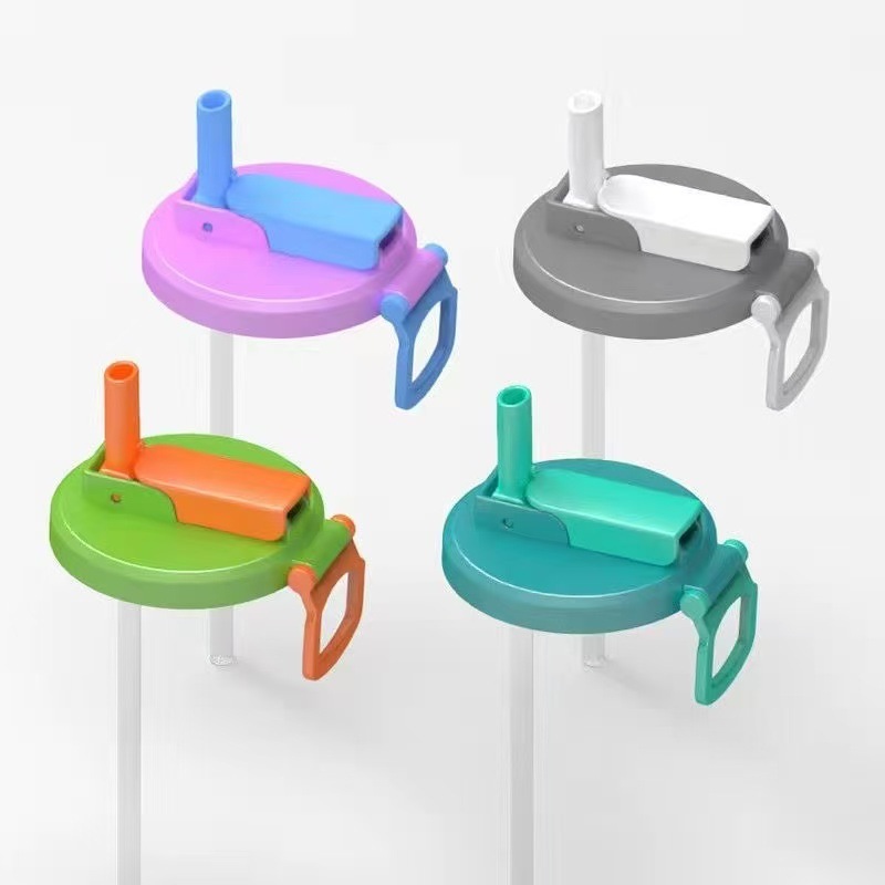 Plastic can straw cover