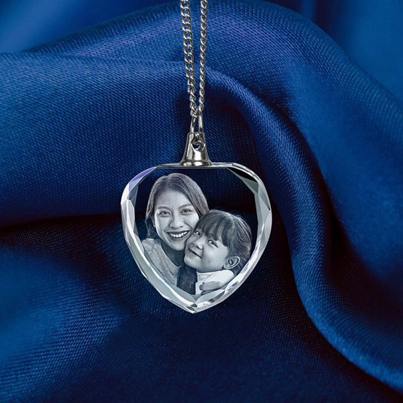 Laser engraved personalized portrait necklace