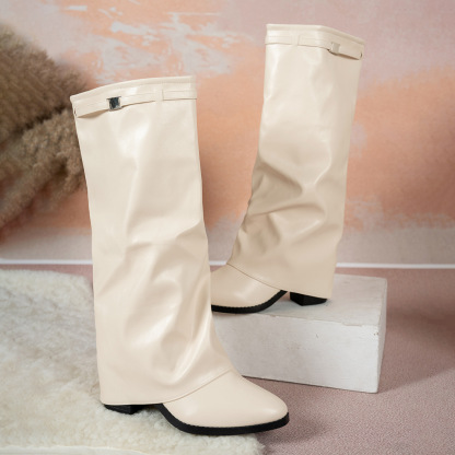Women's boots for trouser legs