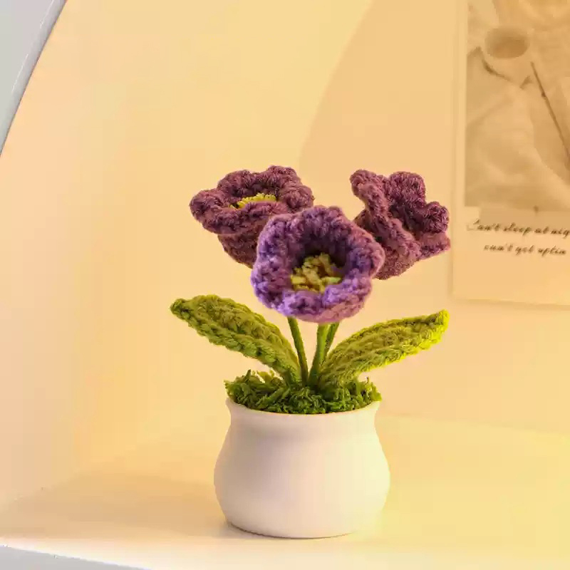 Hand-woven woolen flower bouquet ornaments