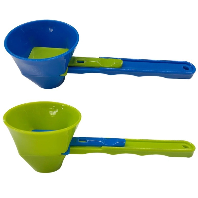 Leak-proof sliding spoon