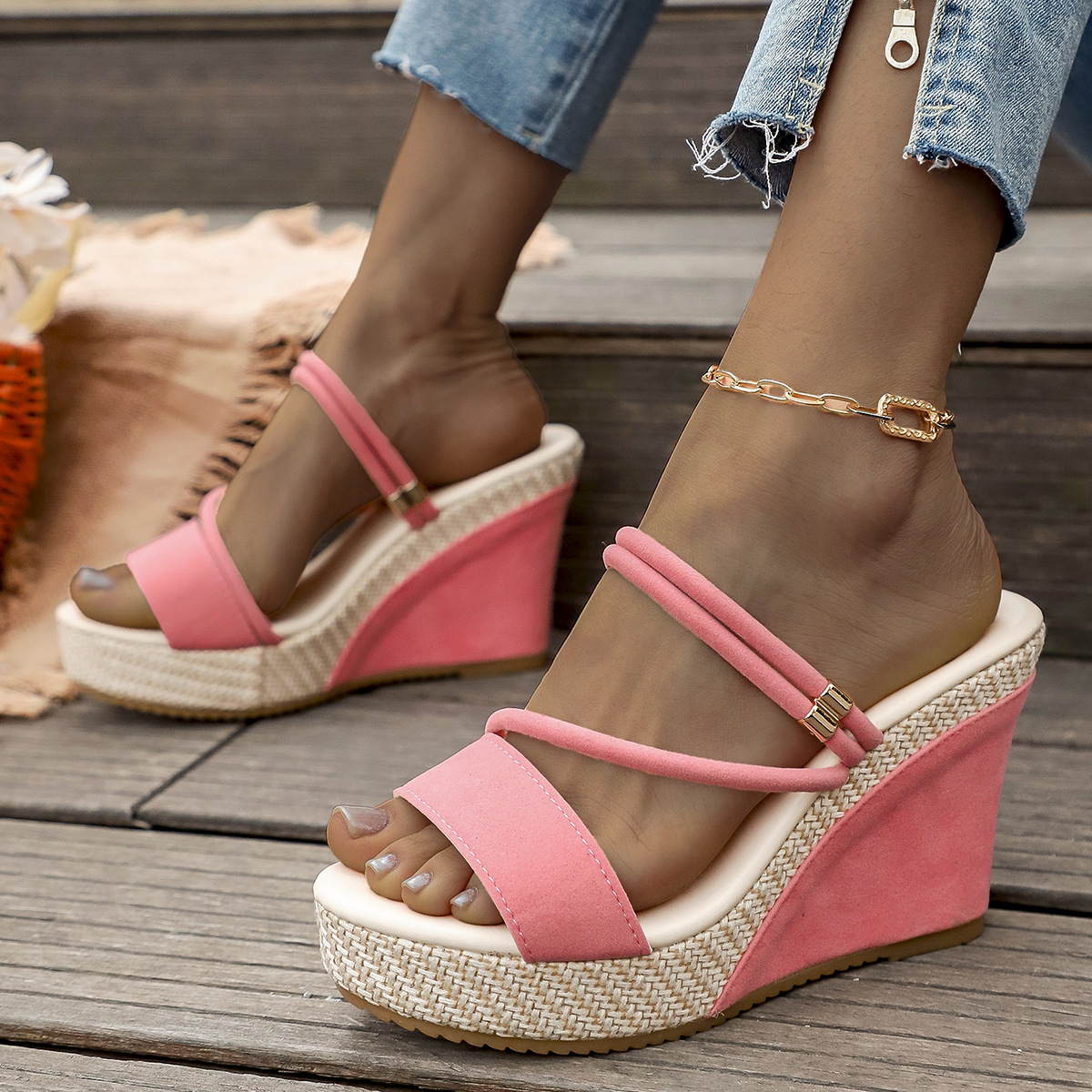 Suede platform shoes