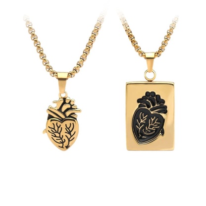 Heart-Shaped Pendant Beaded Necklace