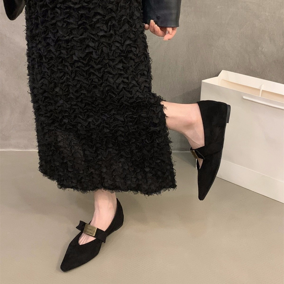 Pointed-Toe Low-Top Elegant Women's Shoes