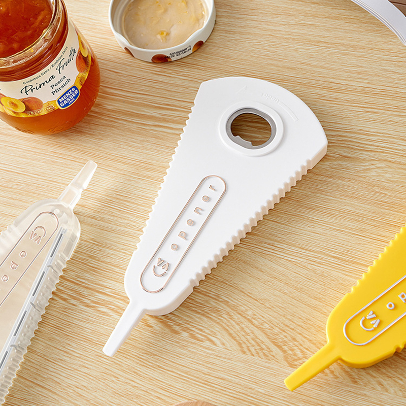 Multifunctional can opener