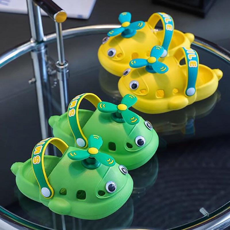 Cartoon cute airplane closed toe beach shoes