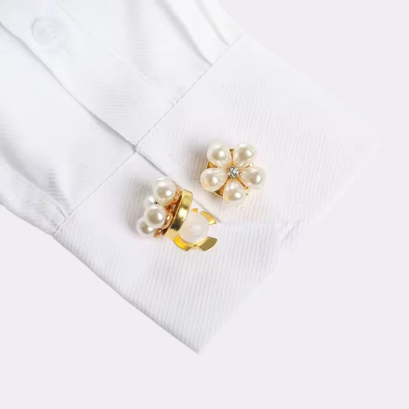 Exquisite Pearl Flower Rhinestone Cufflinks