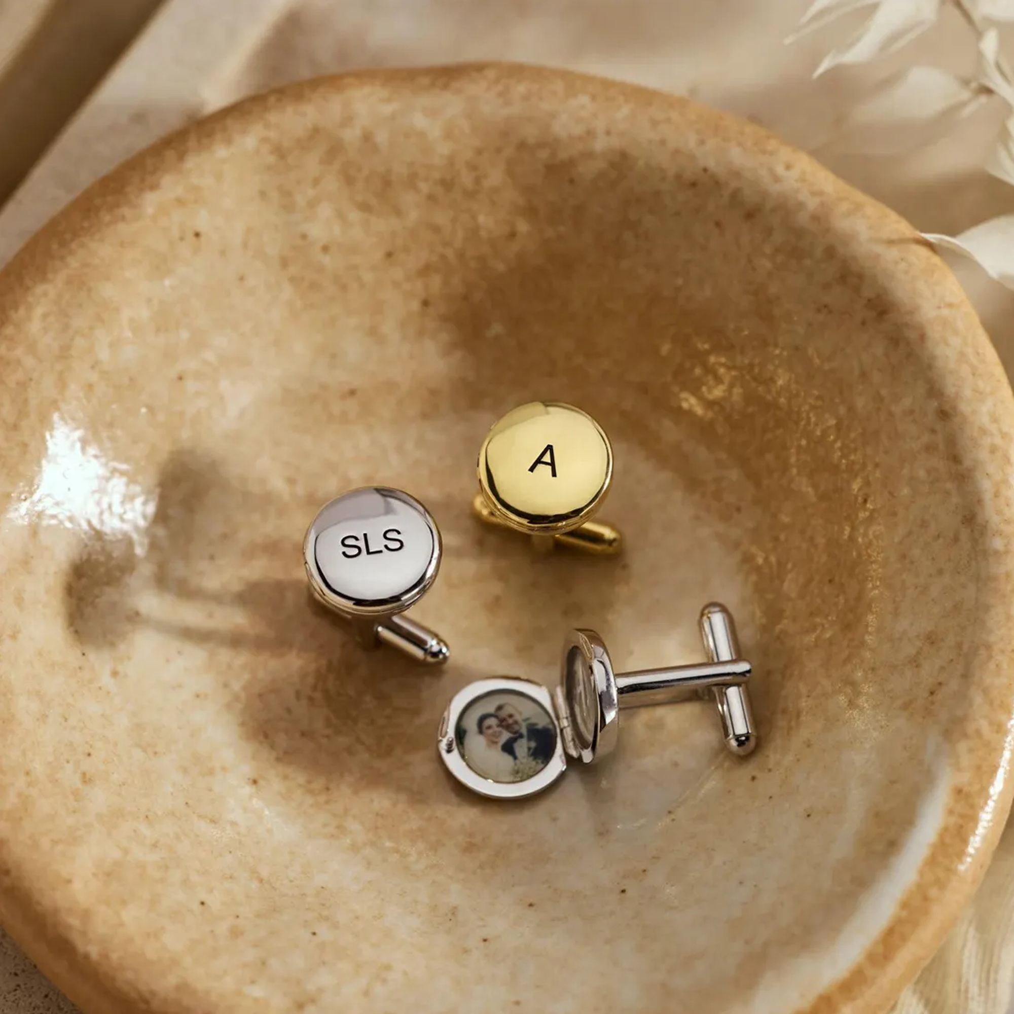 Custom Round Locket Cufflinks with Photos and Front Engraving Wedding Gift for Groom and Dad
