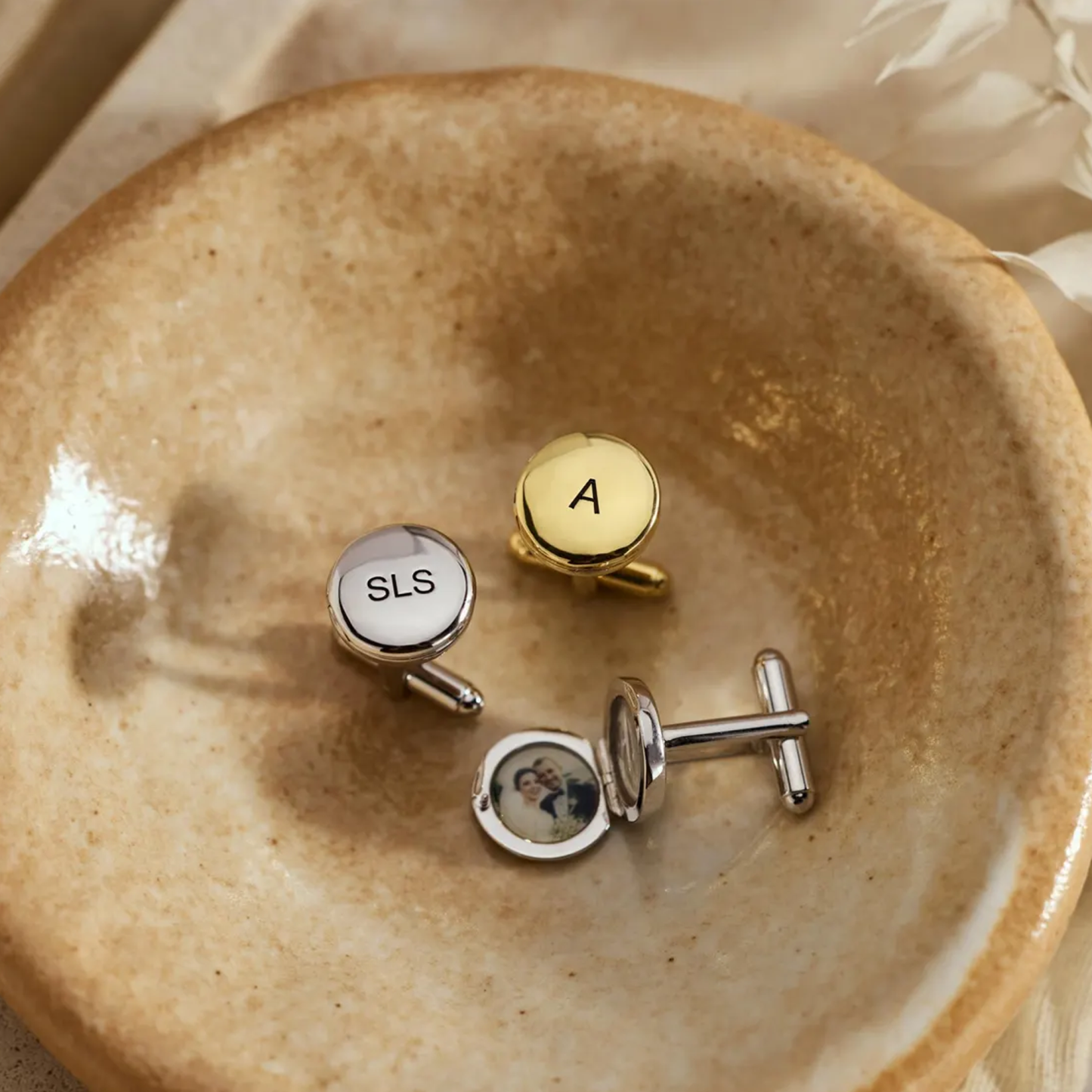 Custom Round Locket Cufflinks with Photos and Front Engraving Wedding Gift for Groom and Dad