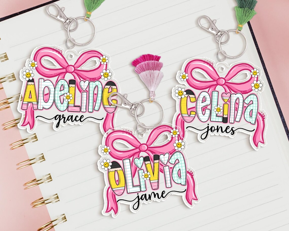 Coquette Girl School Name Tag, Pink Bow Name Keychain for Girl, Back To School Gift for Toddler, Lunch Bag Tag, Backpack Name Tag, Bag Label