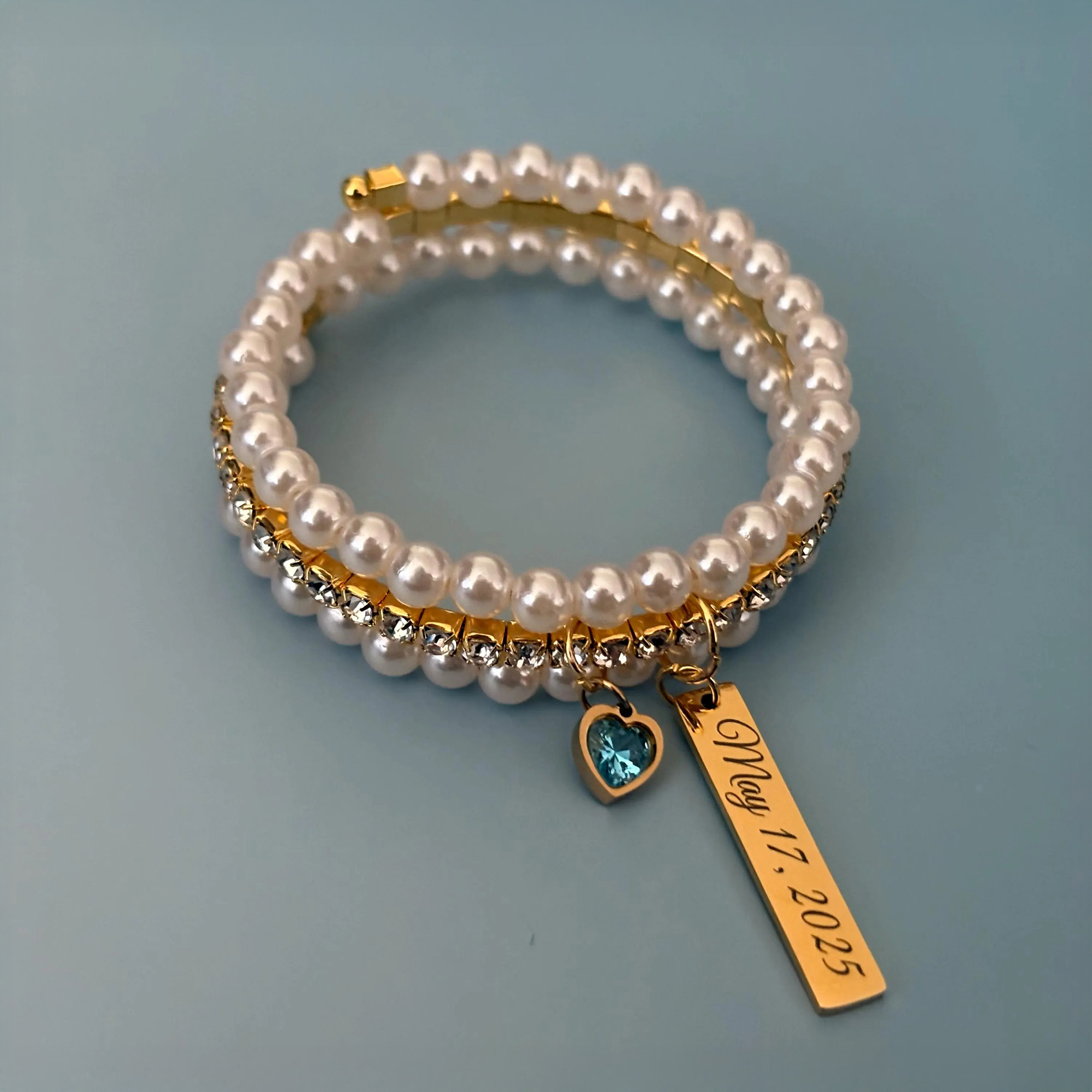 Engraved Bouquet Charm Bride Gift from Mom, Something blue for Bouquet, Bouquet Wrap, Personalized Gift for Bride, Wedding Day Keepsake