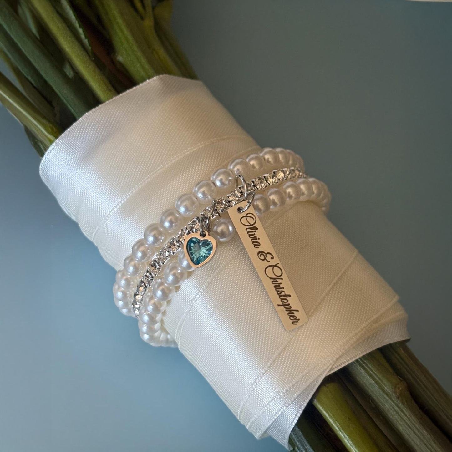 Engraved Bouquet Charm Bride Gift from Mom, Something blue for Bouquet, Bouquet Wrap, Personalized Gift for Bride, Wedding Day Keepsake