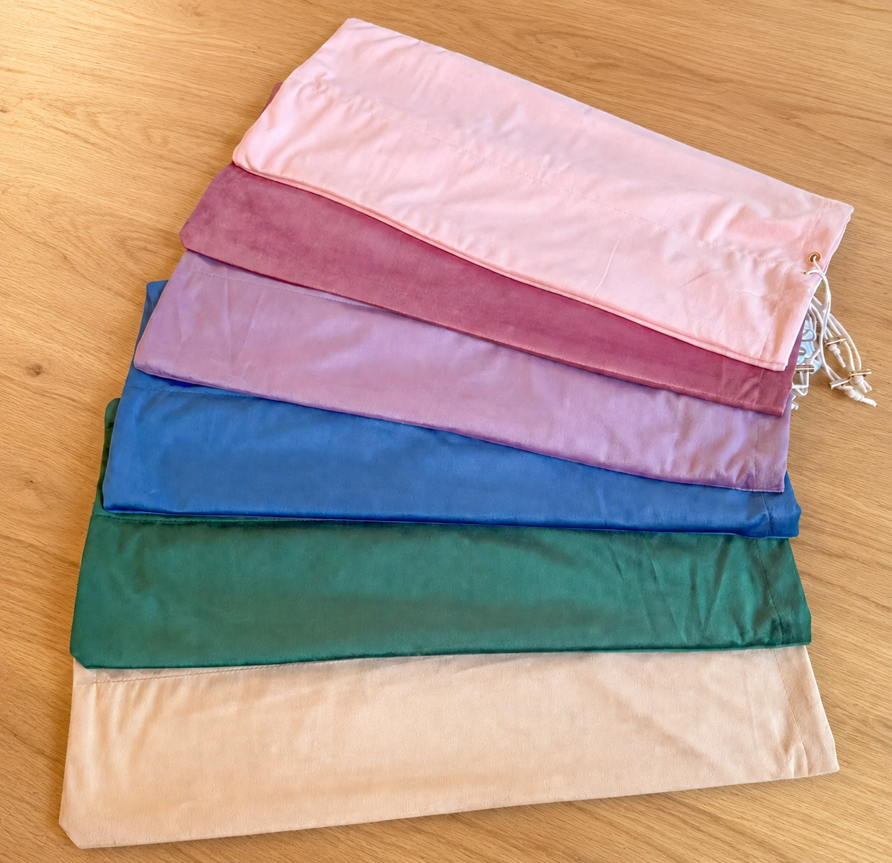 Custom Color Velvet Mahjong Rack Storage Bag with Four Compartments