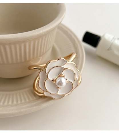 Women's Elegant Pearl Floral Scarf Ring Clip-BUY 2 GET 1 FREE-SLOOSELYK
