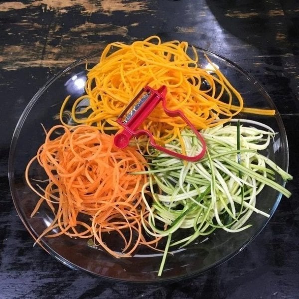 (✨Summer Sale✨-48% OFF)Upgraded Vegetable Peeler For Potato Fruit Set of 3(BUY 2 GET 1 FREE NOW)-SLOOSELYK