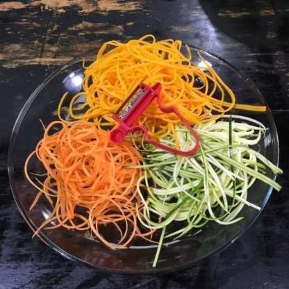 (✨Summer Sale✨-48% OFF)Upgraded Vegetable Peeler For Potato Fruit Set of 3(BUY 2 GET 1 FREE NOW)-SLOOSELYK