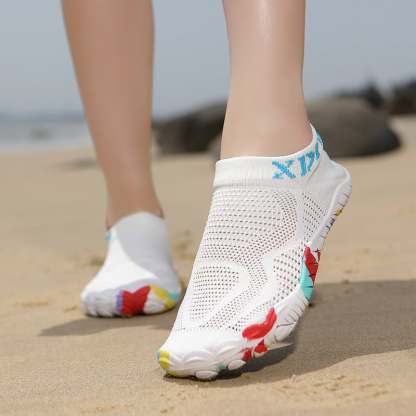 🔥Water and Land Cut- and puncture-resistant beachcombing shoes Quick-drying water play shoes