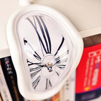🎉Clearance Sale 49% OFF🎉 Persistence of Memory - Abstract Melting Clock-SLOOSELYK