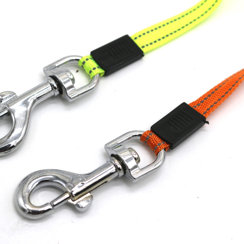 🐕NEW ARRIVALS 🐕DUAL LIGHTED RETRACTABLE LEASH