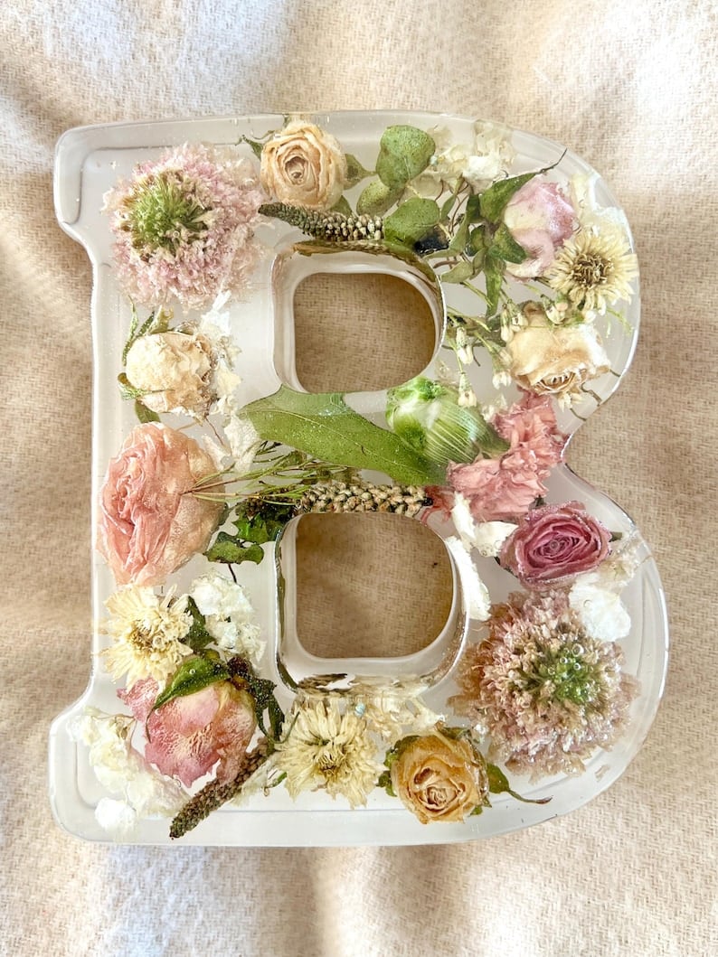 ❤️Mother's Day Specials - 49% OFF🎁Handmade floral resin letter 🌸(Limited Edition)-SLOOSELYK