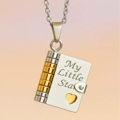 A graduation jewelry full of love✨My little star book necklace