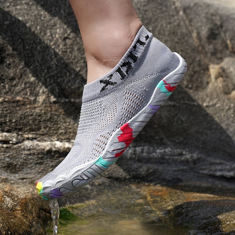 🔥Water and Land Cut- and puncture-resistant beachcombing shoes Quick-drying water play shoes