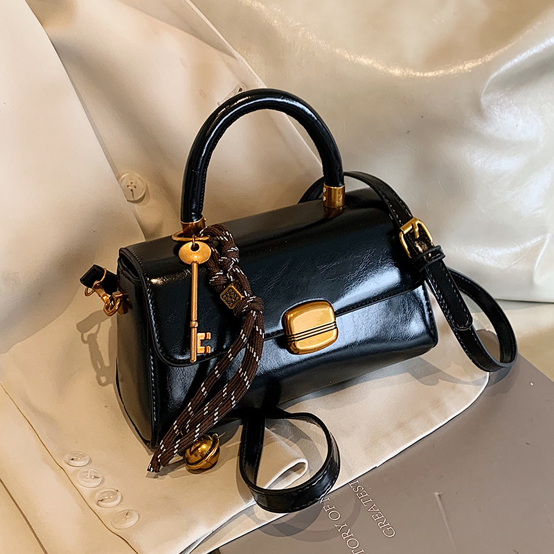 Women’s Vintage Mini Handbag – Elegant Burgundy Top Handle Crossbody Purse