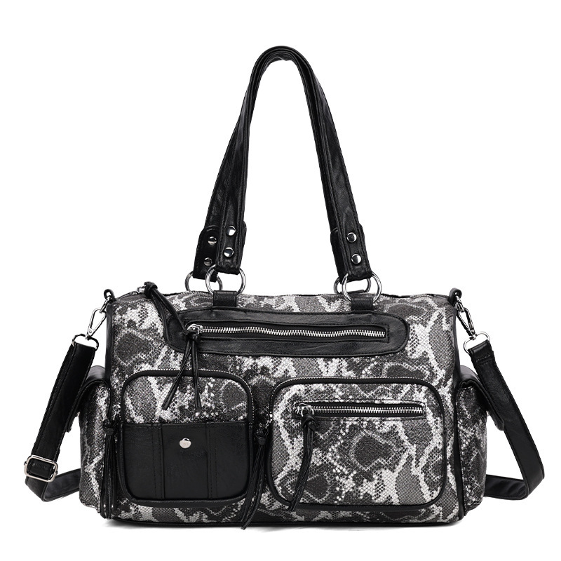 Retro Leather Large Capacity Work & Travel Bag
