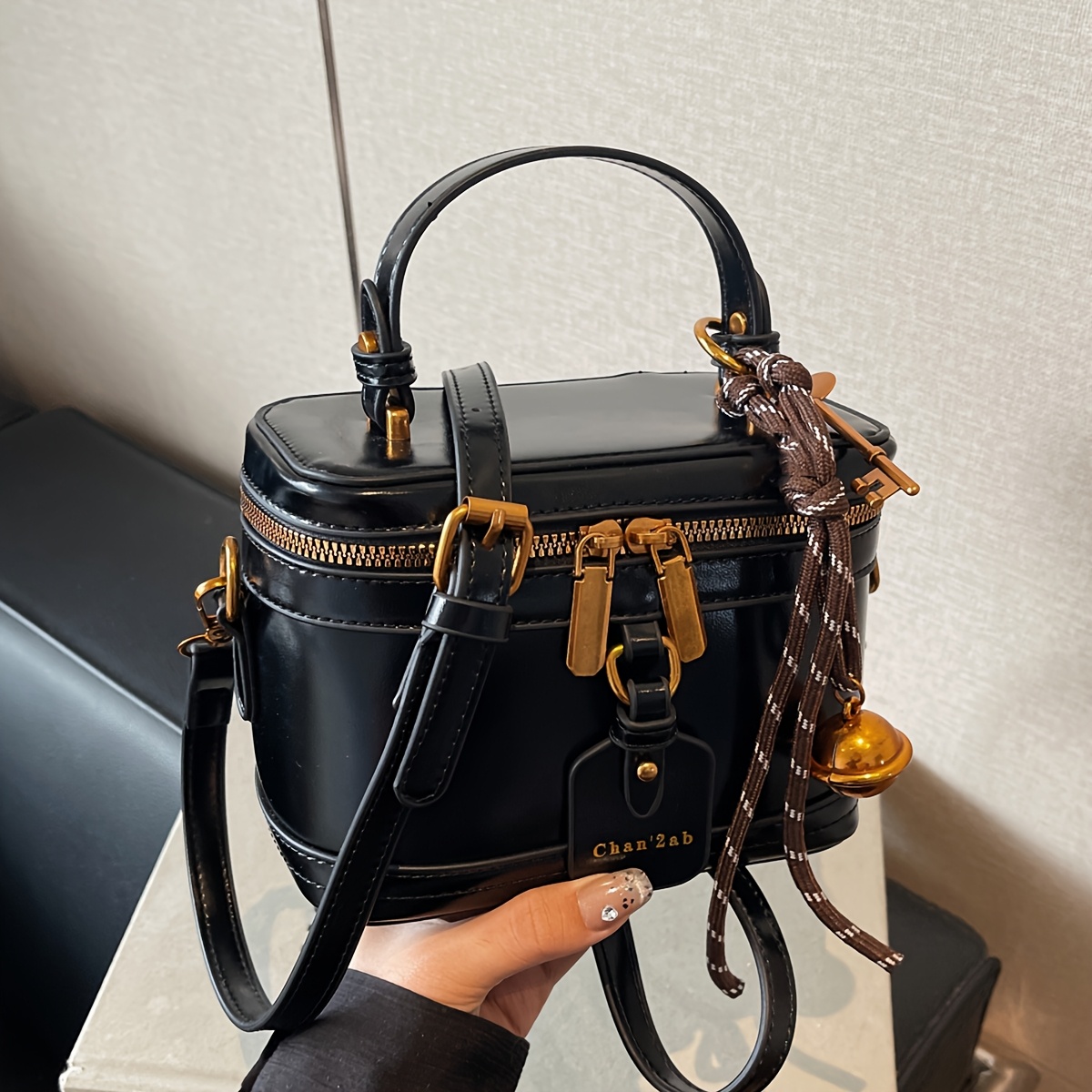 Vintage Bell Charm Box Bag