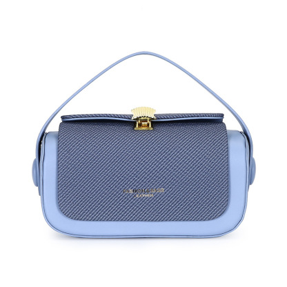 Women’s Elegant Handbag – Textured Shoulder & Crossbody Bag