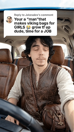 ⚔️ 👜Nathan's Viking Bags - 💕Perfect for men and women who love travel and adventure (✨Crossbody Strap Included)