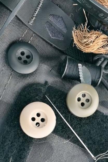 Escape Button | Covert Serrated Knife | Mil-Spec 3/4" BDU Button | 1095 Steel Blade | 0.05 oz