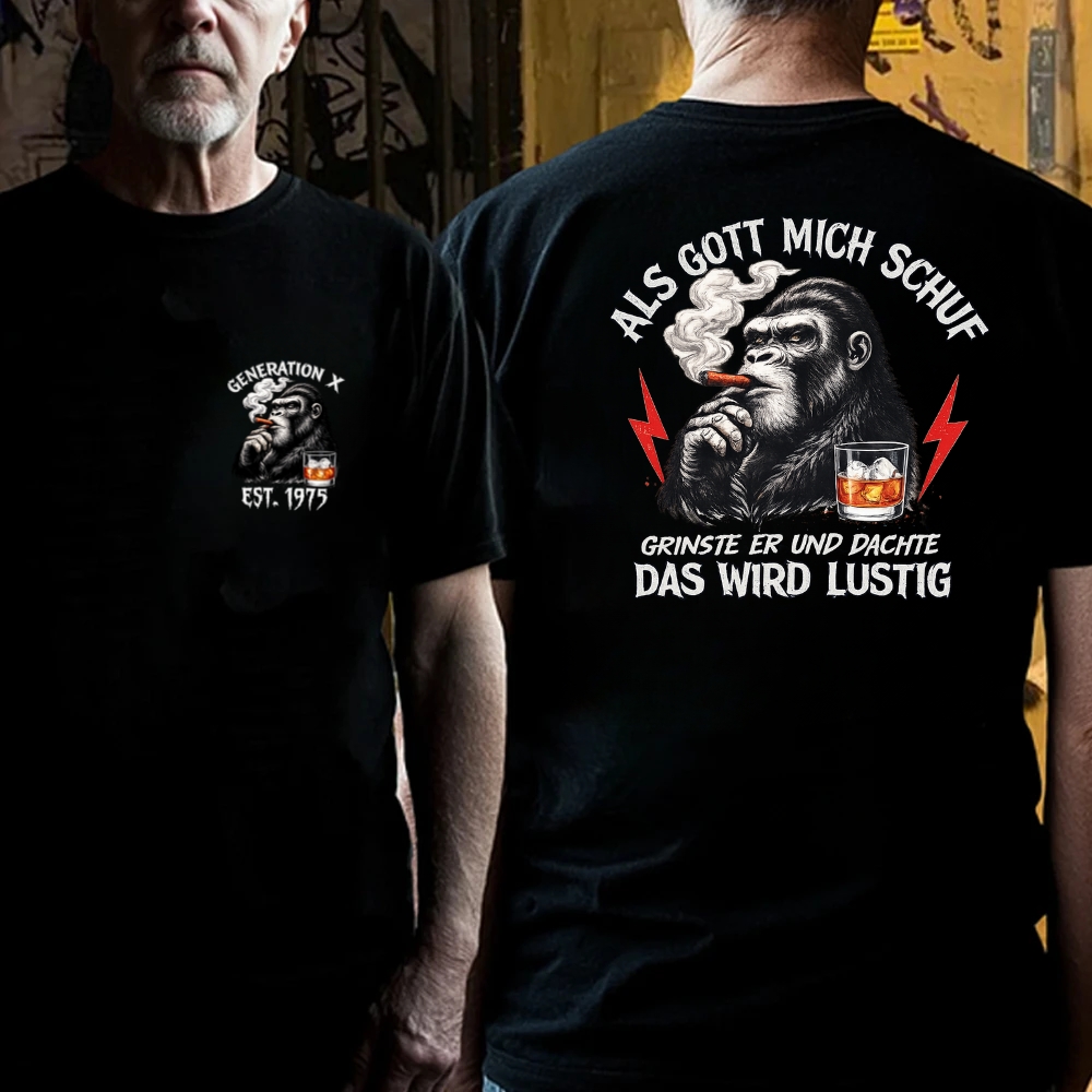 Custom EST.Year Als Gott Mich Schuf Grinste Er Und Dachte Das Wird Lustig Generation X Gorilla Smoking Cigar Whiskey Glass Graphic T-Shirt