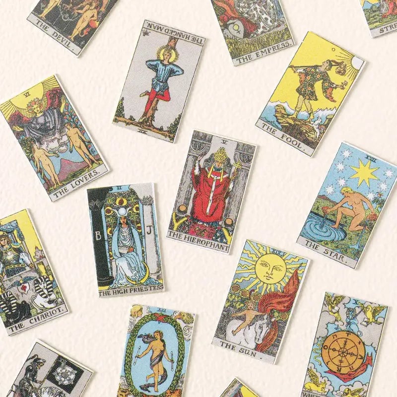 🔥Last Day 50% OFF - Tiny Tarot Deck Necklace