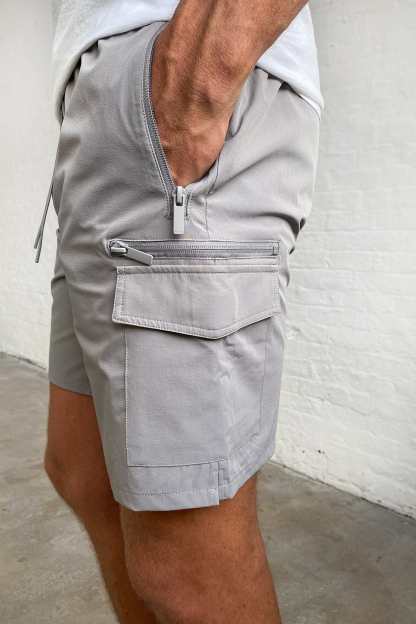 CARGO SHORTS - LIGHT GREY