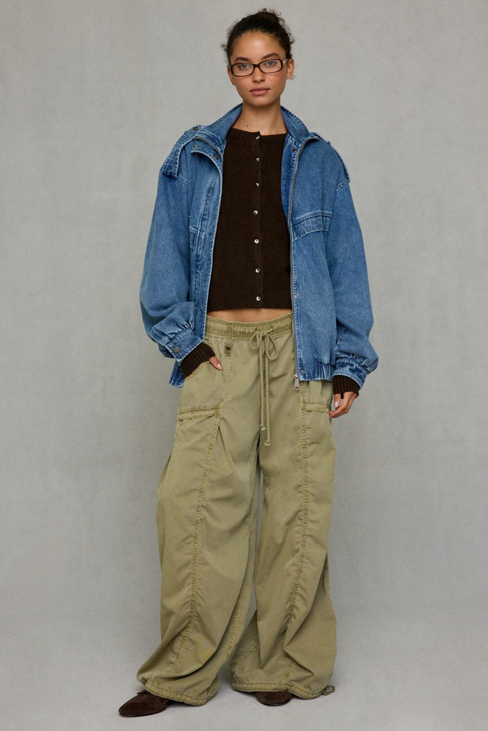 Azalea Wang UO Exclusive Narelle Oversized Denim Bomber Jacket - Indigo
