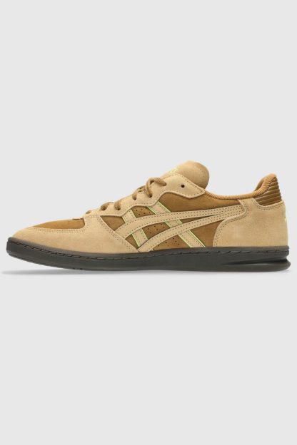 ASICS Skyhand OG Suede Sportstyle Sneakers - Walnut/Camel Beige