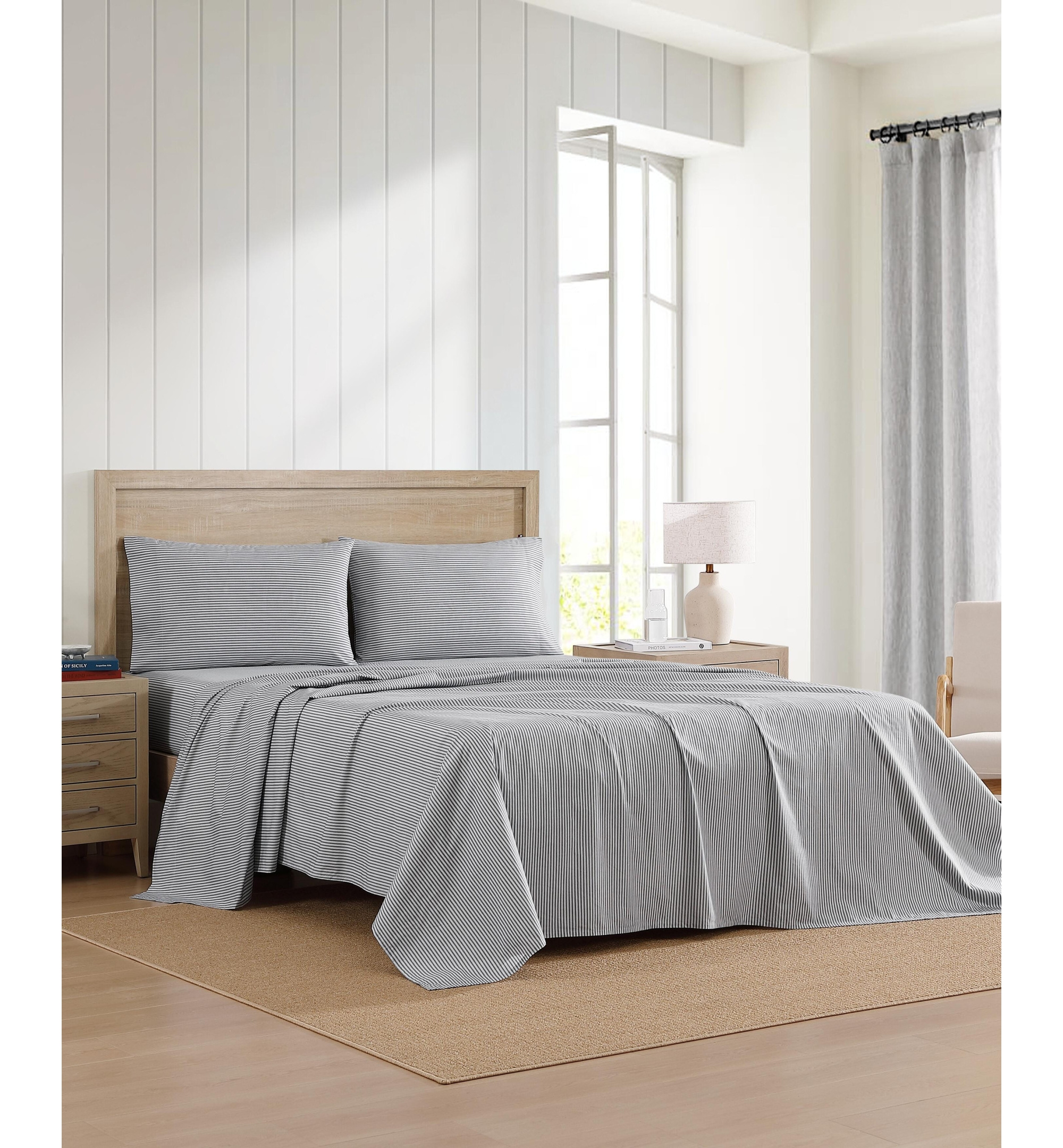Tommy Hilfiger Printed 200-Thread Count Cotton Percale Sheet Set - Highland Ticking Stripe Navy