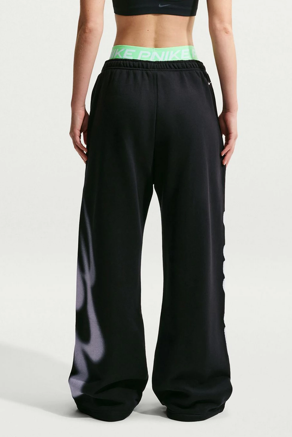 Nike Sportswear Studio Fleece Graphic Straight-Leg Sweatpants - Black