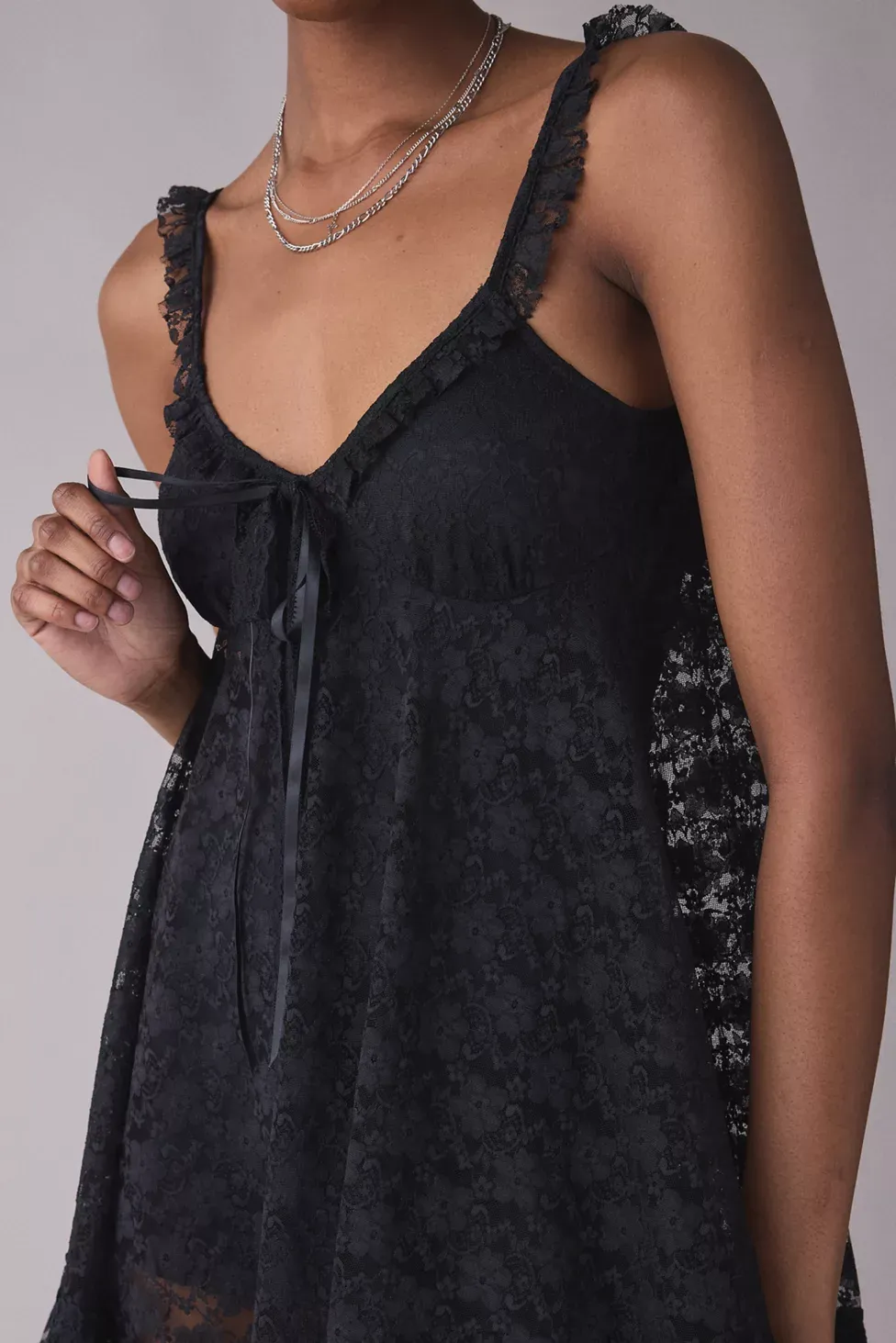 UO Primrose Lace Babydoll Romper - Black