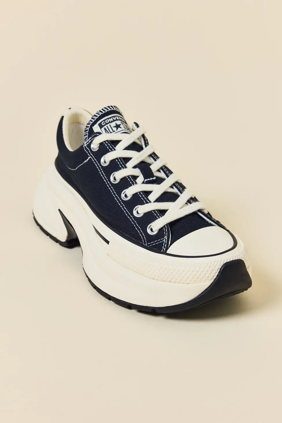 Converse Run Star Crush Platform Sneakers - Black/Egret/Black