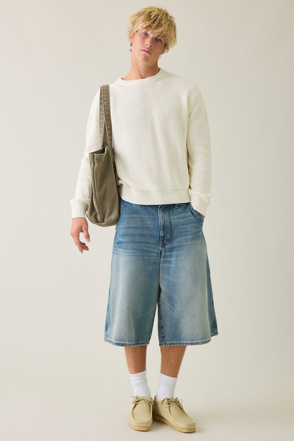 UO Acid Wash Crew Neck Sweater - Ivory