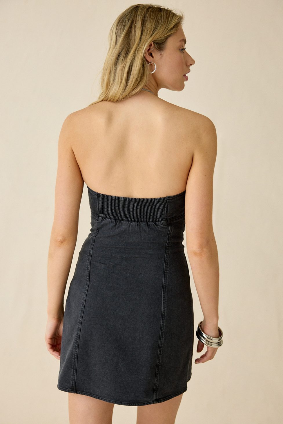 BDG Surfs Up Lace-Up Strapless Denim Mini Dress - Rinsed Denim
