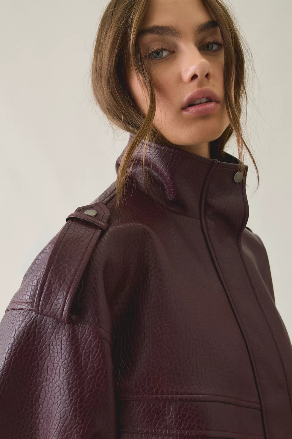 Azalea Wang UO Exclusive Narelle Oversized Faux Leather Bomber Jacket - Maroon Faux Leather