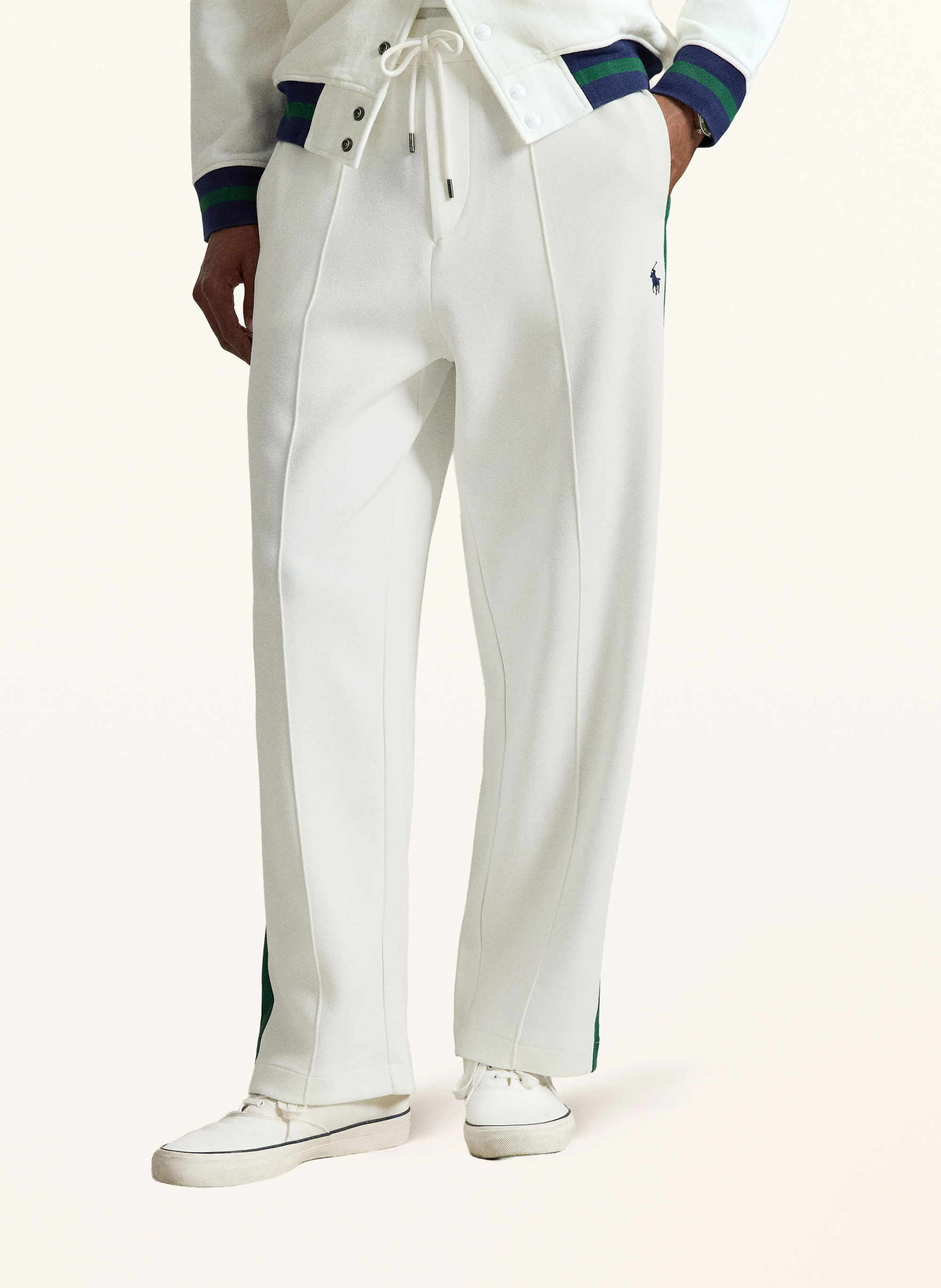 POLO RALPH LAUREN Hose im Jogging-Stil mit Galonstreifen – WEISS / DUNKELGRÜN / DUNKELBLAU