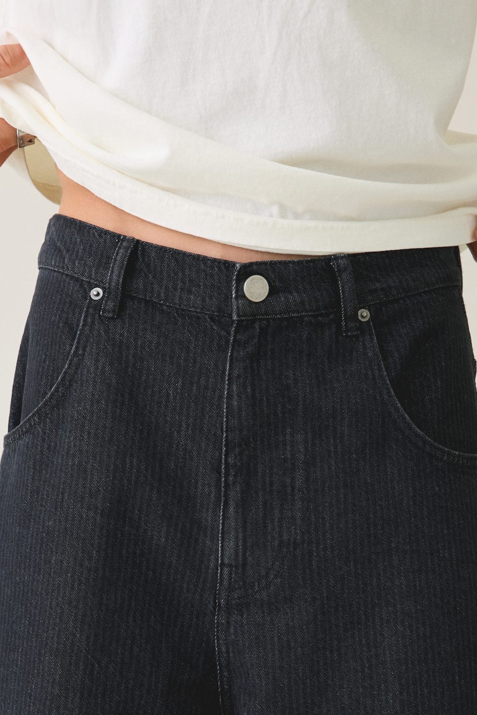BDG Stripe Pattern Cocoon Fit Jeans - Washed Black