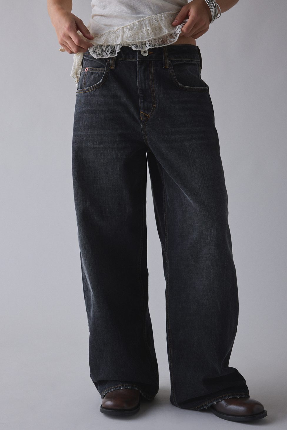 BDG Jaya Baggy Boyfriend Jeans - Brown Multi