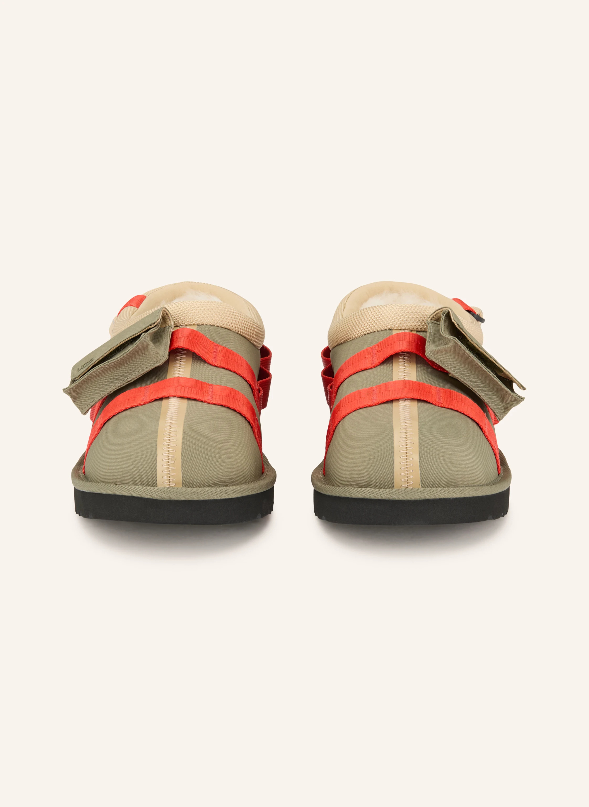 UGG Slipper TASMAN WILDWOOD – GRAU / HELLBRAUN / ROT