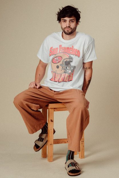 Junk Food NFL Throwback Helmet Flea Market Tee - San Francisco 49Ers