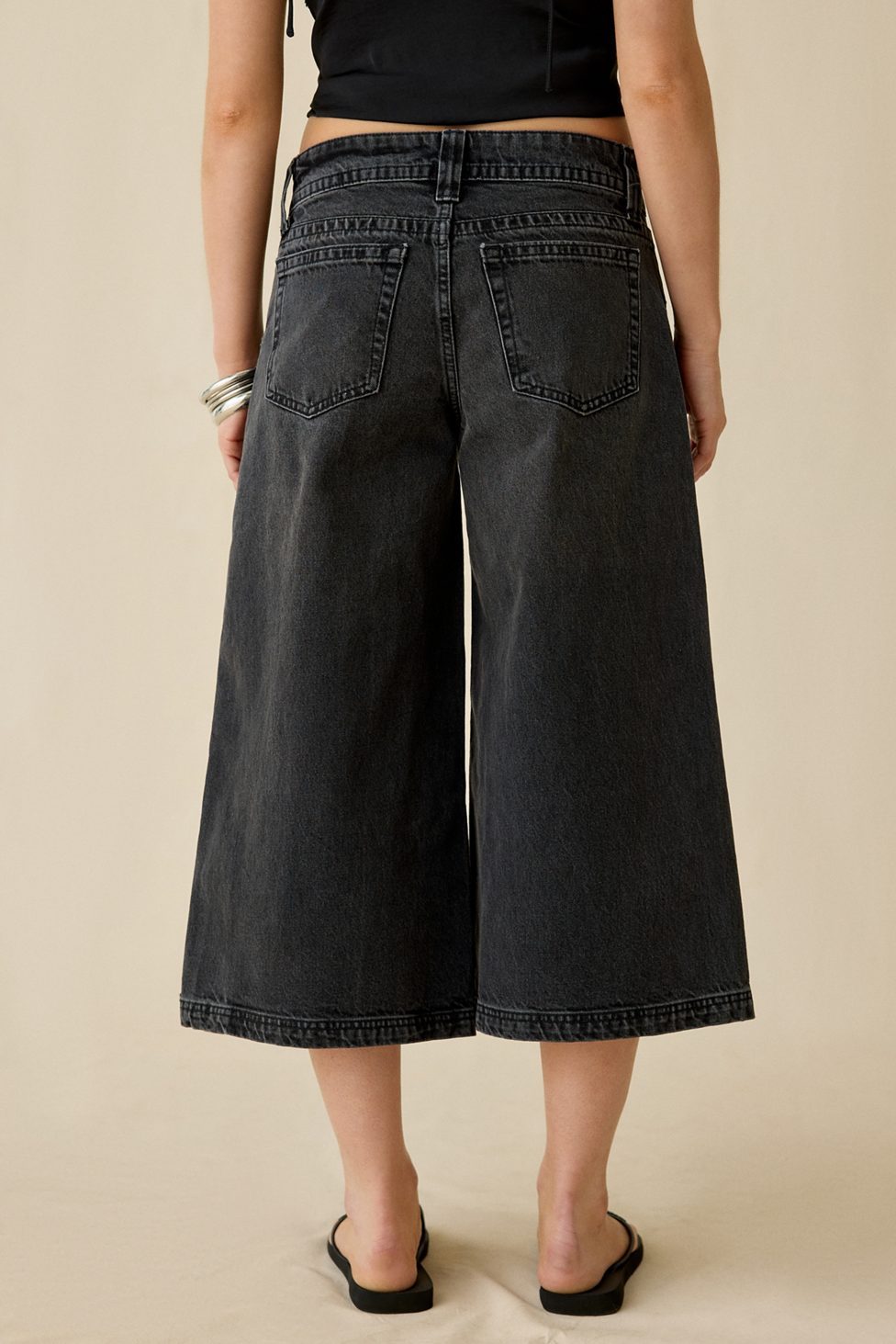 BDG Nomad Baggy Wide Leg Cropped Jeans - Black
